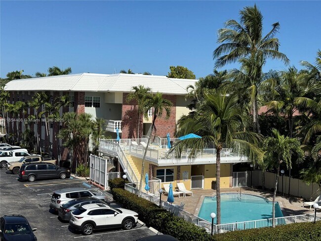 Foto del edificio - 2424 SE 17th St