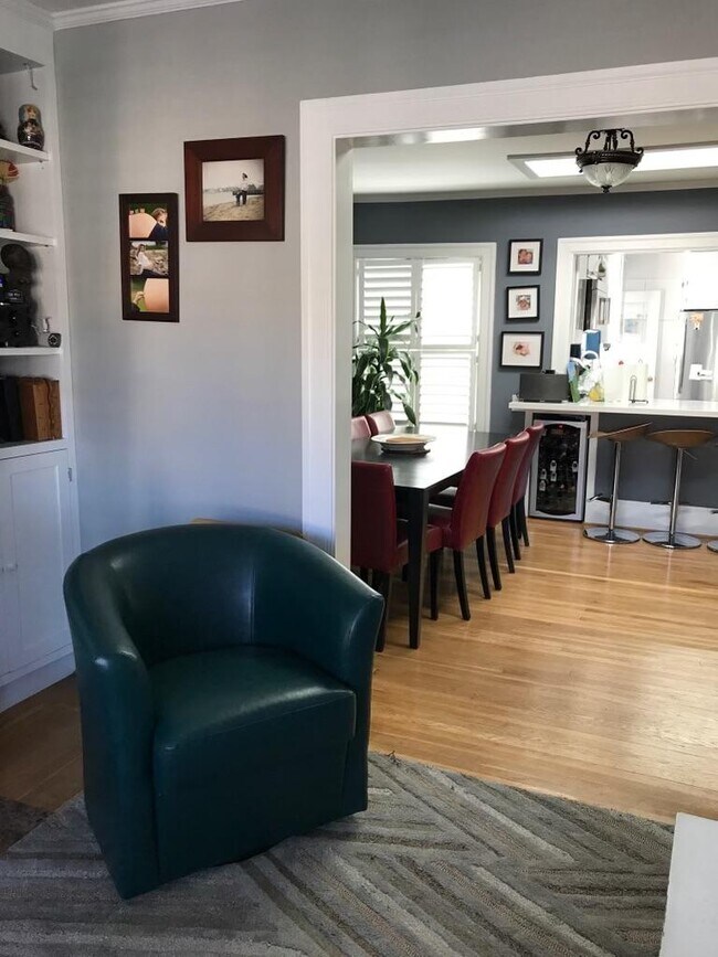 Foto del edificio - 3223 Broderick St