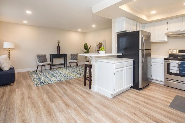 Foto del edificio - 3689 Grant Dr