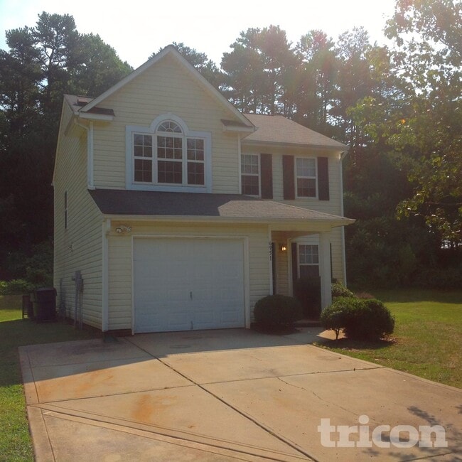 Foto del edificio - 6951 Silver Garden Ln