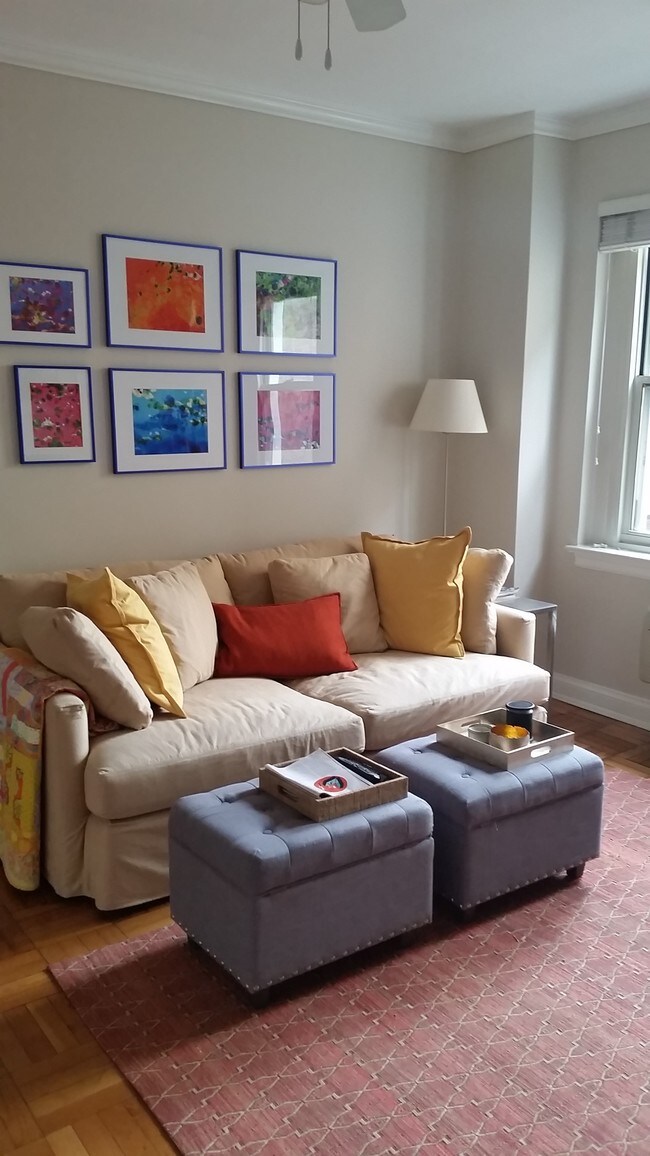 Living Room - 1725 New Hampshire Ave NW