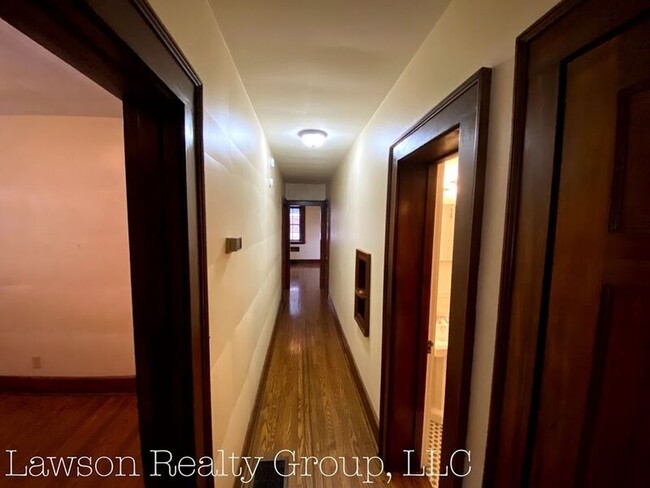 Foto del edificio - 1119 2nd St SW