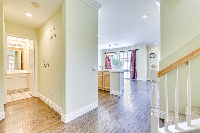 Foto del edificio - 5960 Juniper Ct