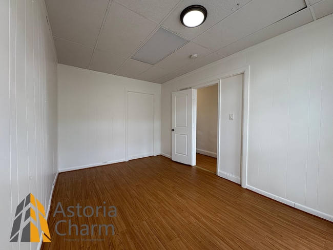 Building Photo - Updated 4 BR Home with Spacious Yard & Pre...