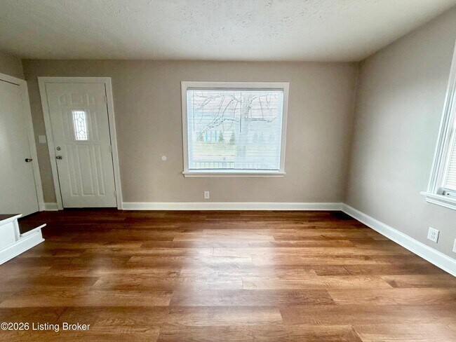 Foto del edificio - 5531 Minor Ln