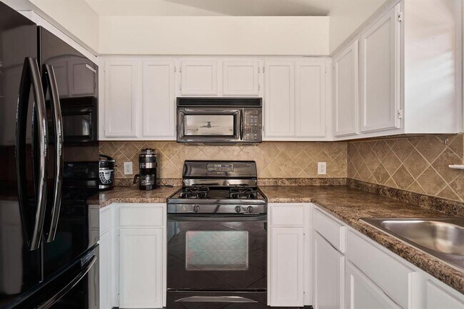 Foto del edificio - 1504 Black Cherry Dr