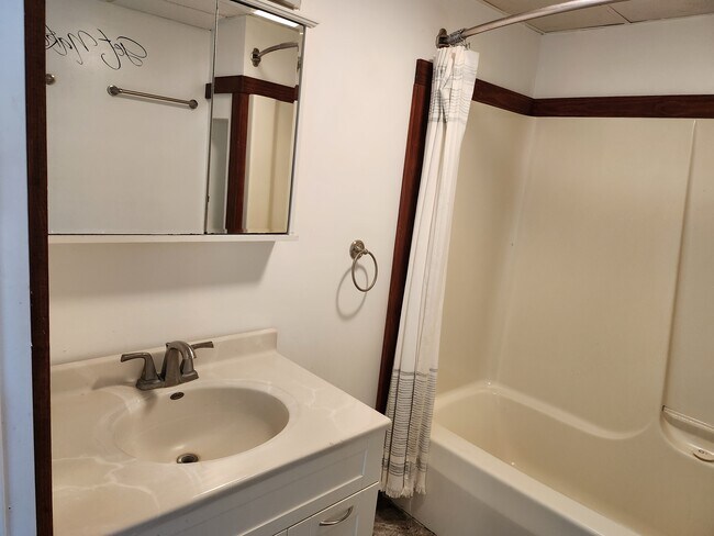 Foto del edificio - 7731 Prill Rd