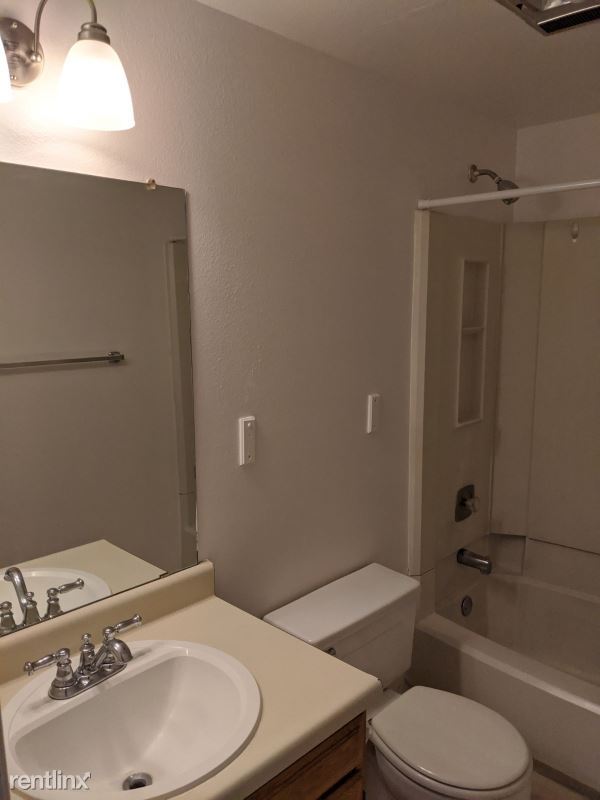 Foto del edificio - 2 br, 1 bath Condo - 303 W Lehow Ave