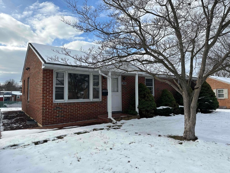 17321 Clover Leaf Rd, Hagerstown, MD 21740 House Rental in Hagerstown