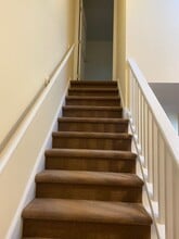 Building Photo - 145 Colonial Cir