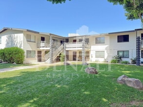 Building Photo - 749 E Montebello Ave