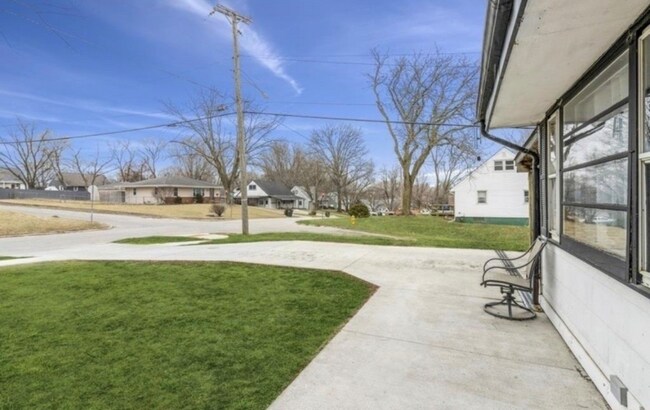 Foto del edificio - 7112 SW 15th St