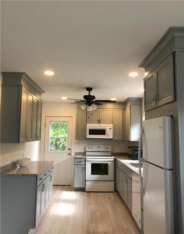 Building Photo - 30 Warren Ave