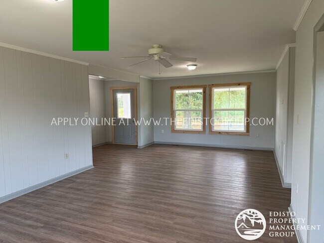 Foto del edificio - Remodeled Country Home with Privacy, Stora...