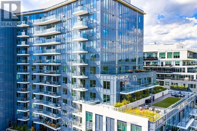 Photo du bâtiment - 93 Arthur St S