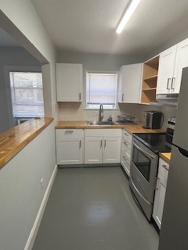 Foto del edificio - Quaint 1/1 apartment
