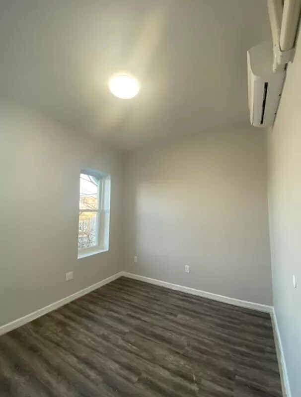 Building Photo - 567 New Jersey Ave