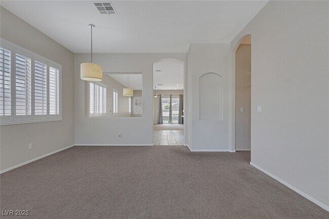 Building Photo - 417 Carlton Kay Pl