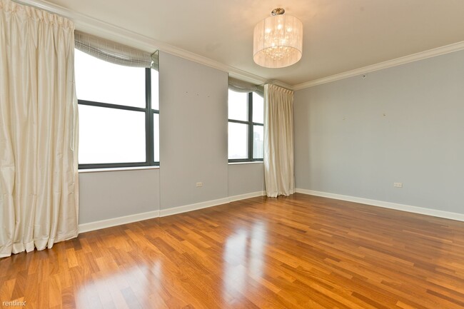 Building Photo - 2 br, 2 bath Condo - 310 S Michigan Ave