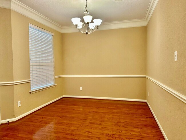 Foto del edificio - 1122 Glenwood Canyon Ln