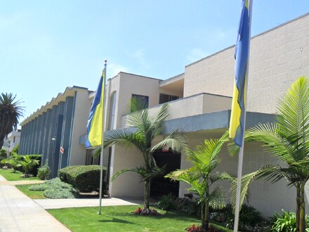 Foto principal - 11941 Acacia Ave