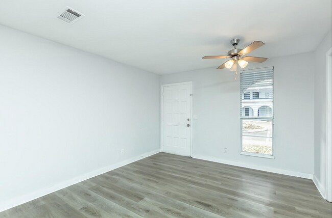 Interior Photo - Park Village