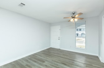 Interior Photo - Park Village