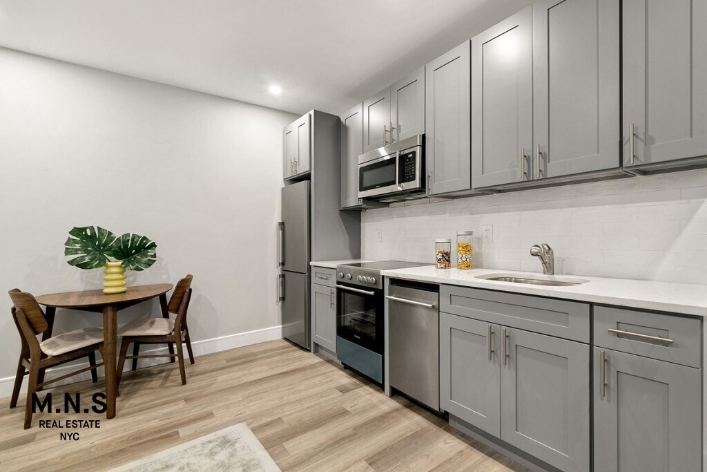 926 47th St Unit 6B, Brooklyn, NY 11219 Room for Rent in Brooklyn