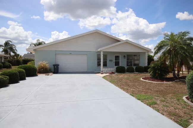 Remodeled 3BD/2BA ranch home in Sun City C... - Remodeled 3BD/2BA ranch home in Sun City C...
