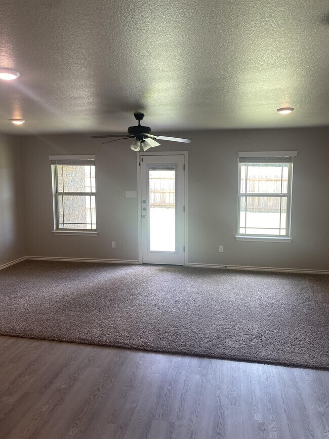 Foto del edificio - 2205 Martin Luther King Jr Blvd