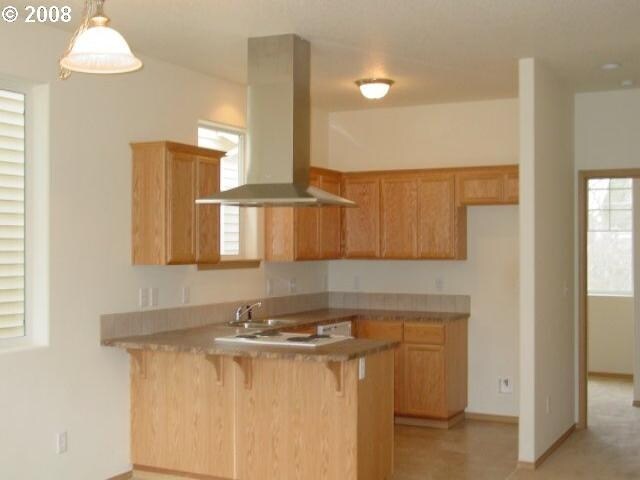 Foto del edificio - 5737-5739 SE 136th Ave