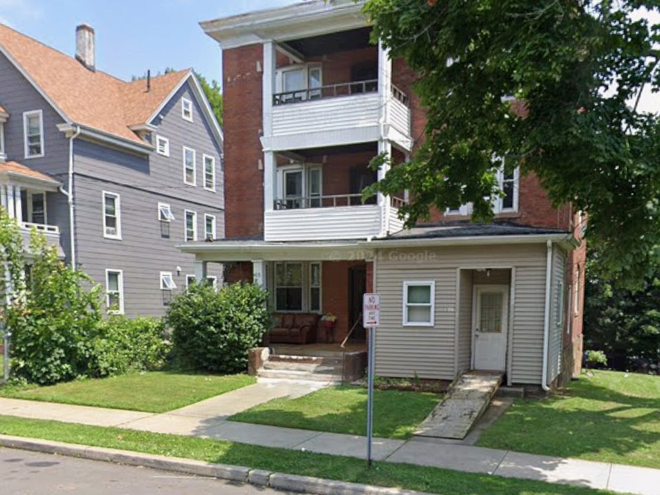Foto principal - 415 Stanley St