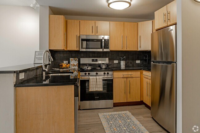 Interior Photo - 66 Main Street