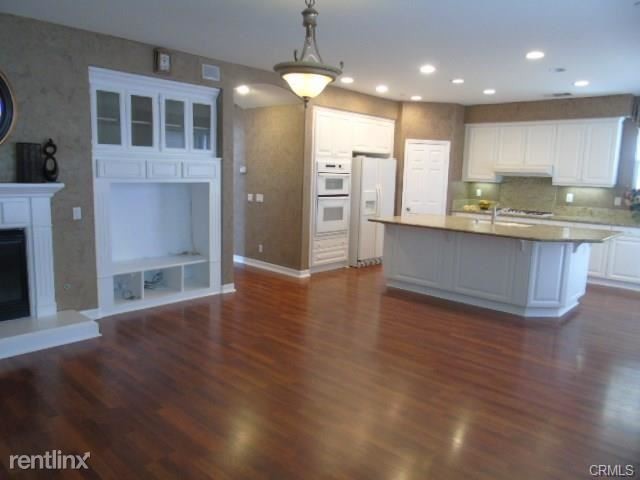 Foto del edificio - 5 br, 4 bath House - 17962 Point Reyes St