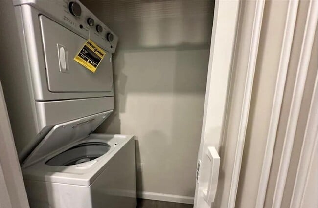 Building Photo - 234 Harmony Mdws Ct