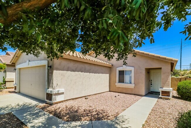Building Photo - 10043 N 115th Dr