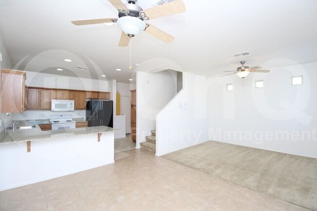 Building Photo - 2614 N 73rd Dr