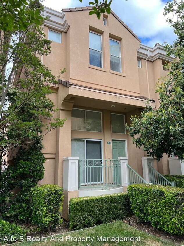 3 br, 2.5 bath House 161 Jasmine Ct House for Rent in Mountain View