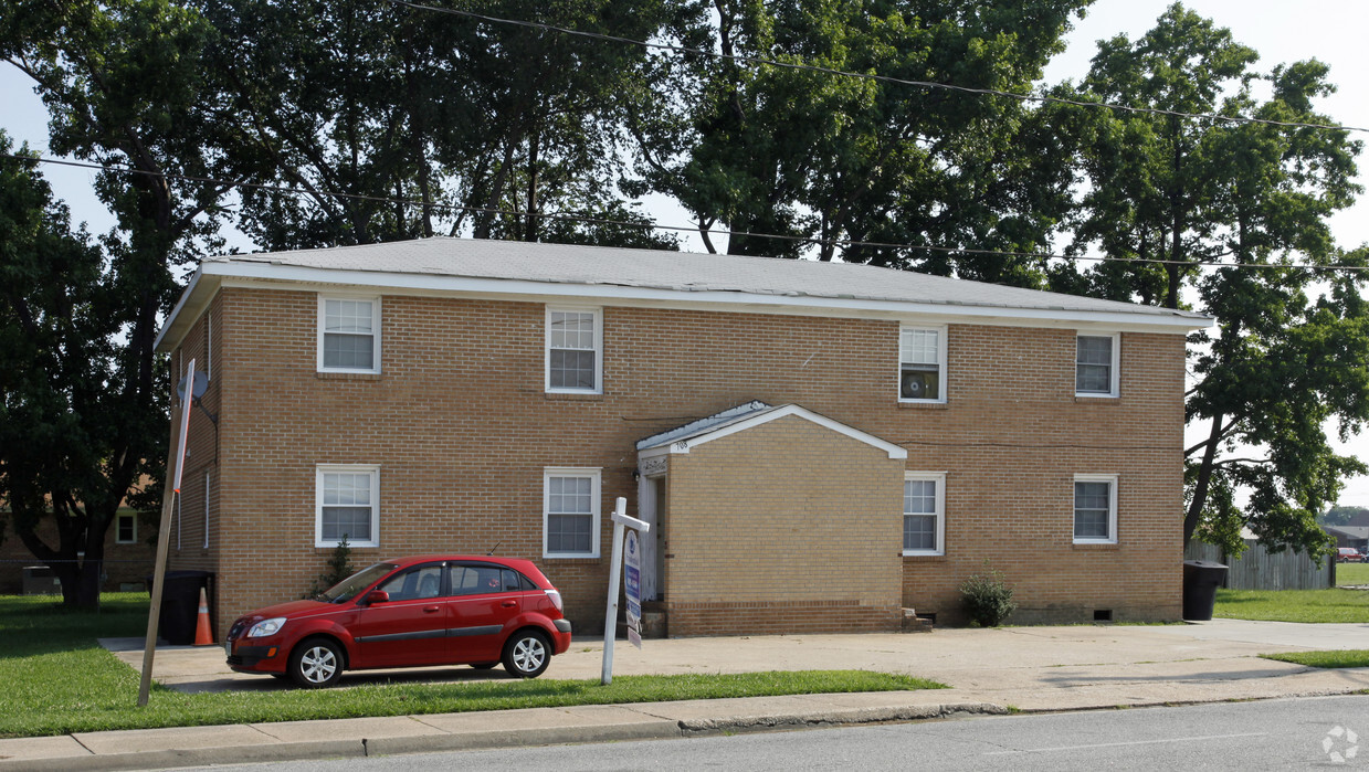 Building Photo - 708 Portsmouth Blvd