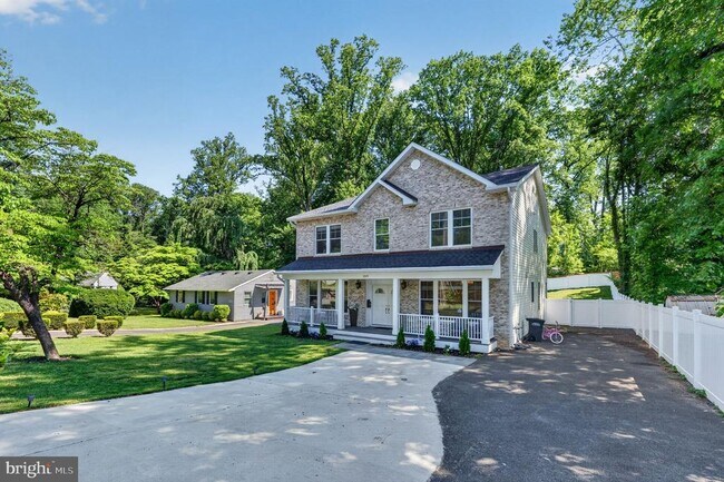 Foto del edificio - 3925 Ashwood Pl