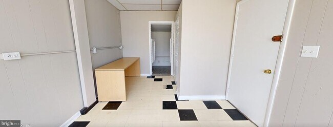 Foto del edificio - 10879 Clarksville Pike