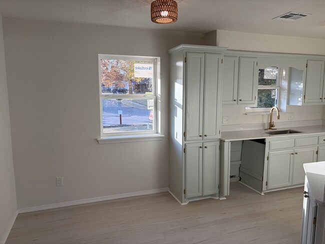 Foto del edificio - 272 Echo Ln