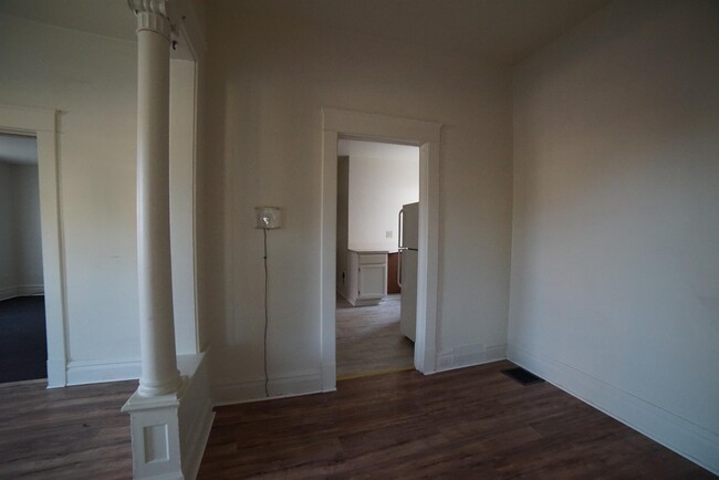 Building Photo - 1501 Mahoning Ave