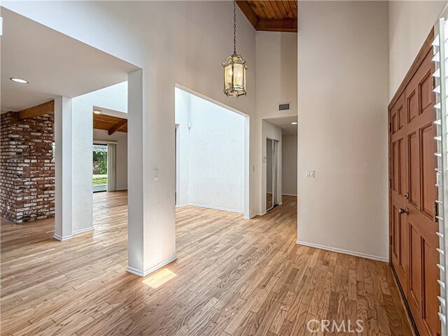 Foto del edificio - 9201 Paso Robles Ave