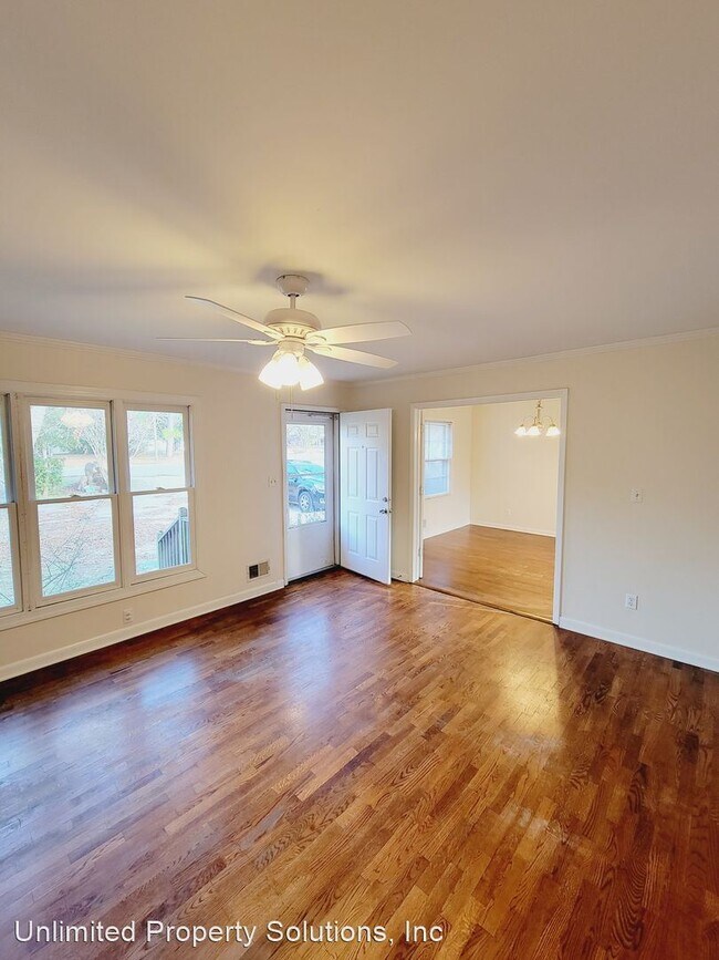 Building Photo - 3 br, 1.5 bath House - 107 Sunnyvale Dr