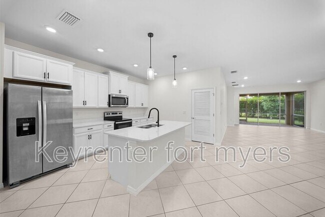Foto del edificio - 4177 Bloomfield St