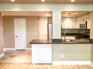 Building Photo - 4 Nightingale Dr