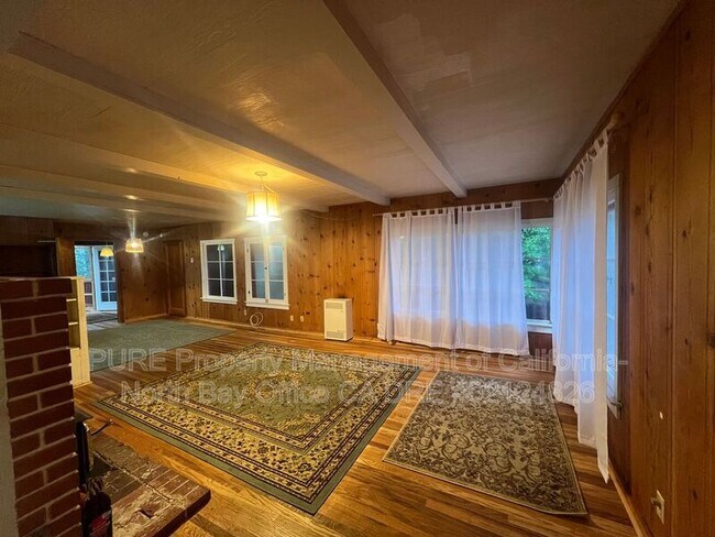 Building Photo - 10701 Orr Springs Rd