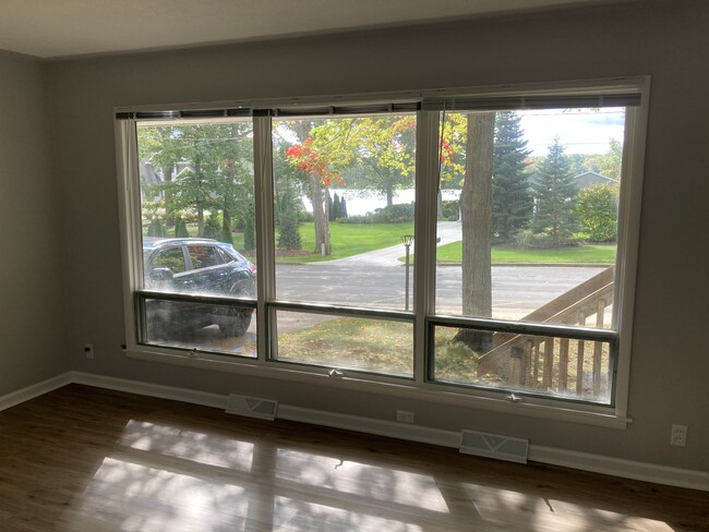 Windows in Living Room - 825 River St