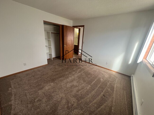 Foto del edificio - Hayfield Greens